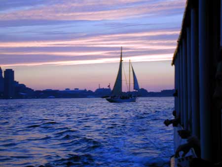 06302003SailboatBoston